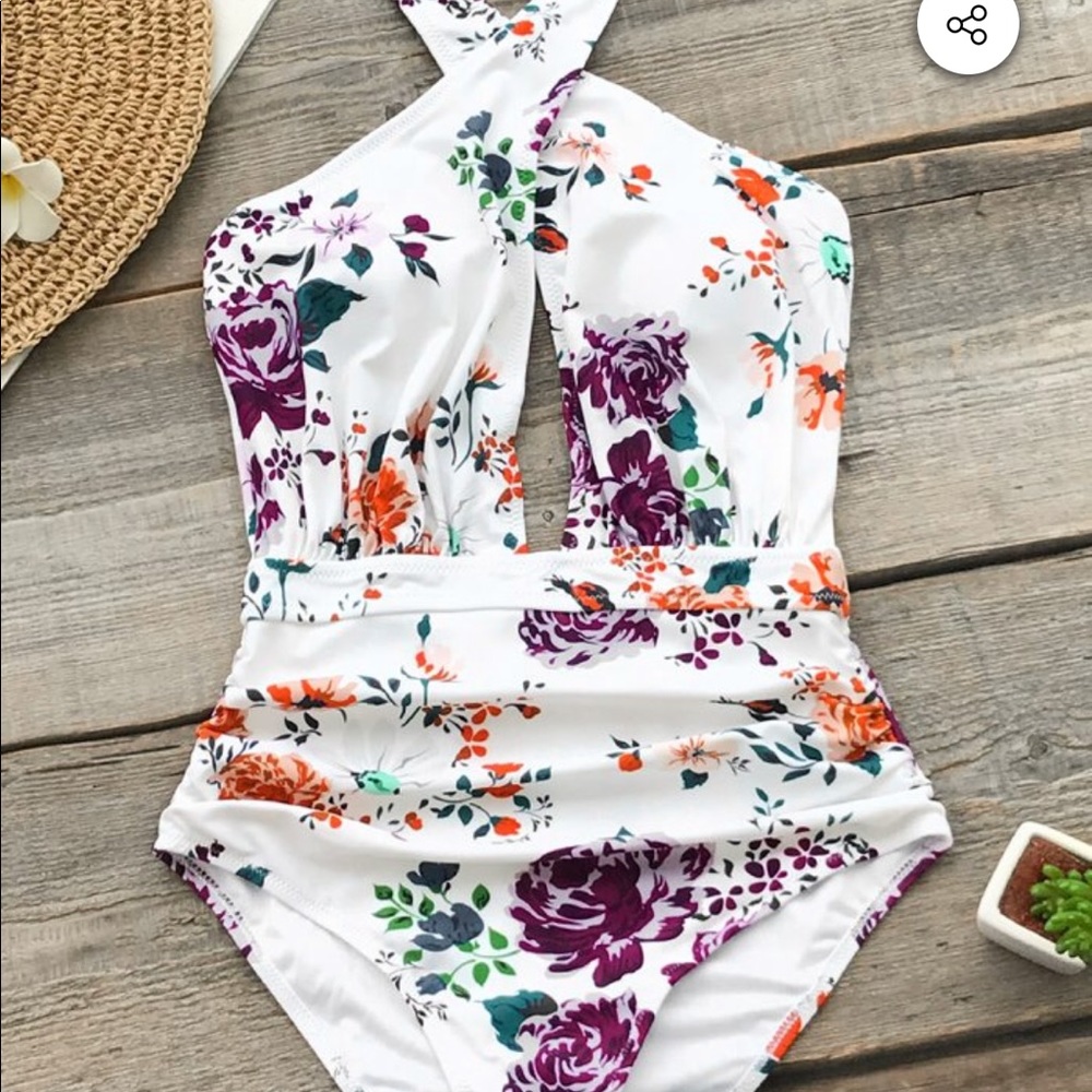 Cupshe Rose Garden Halter One-piece Swim Suit-L